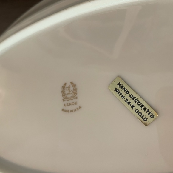 Lenox 24k gold serving dish - Picture 4 of 4